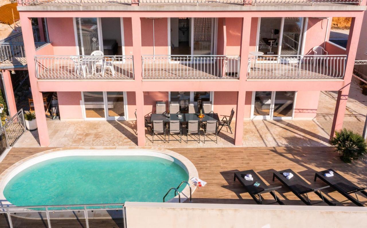 Stanici Solaris Holiday Home - Private Pool מראה חיצוני תמונה